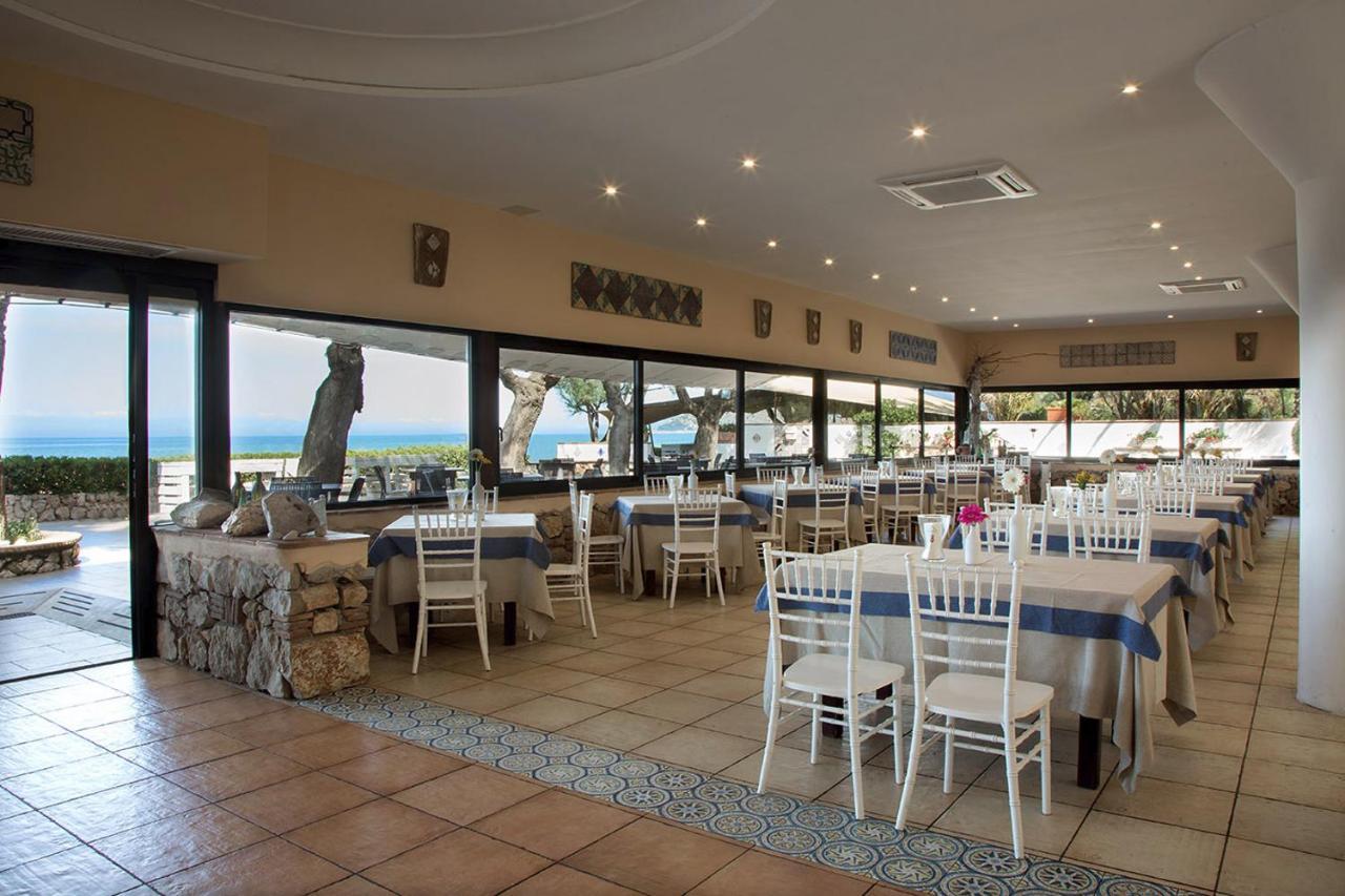 Torre San Vito Hotel Villaggio Geata Exterior foto