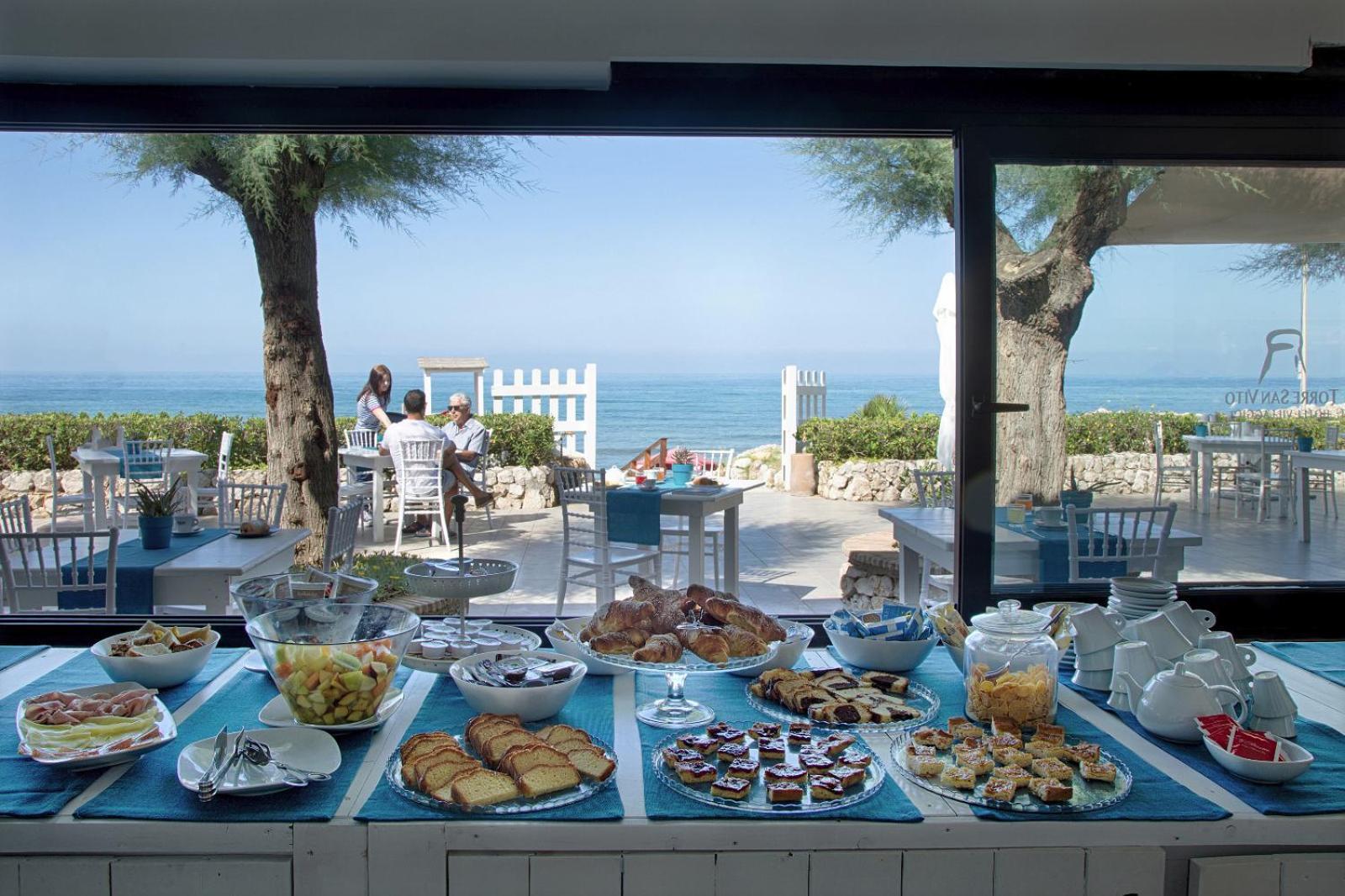 Torre San Vito Hotel Villaggio Geata Exterior foto